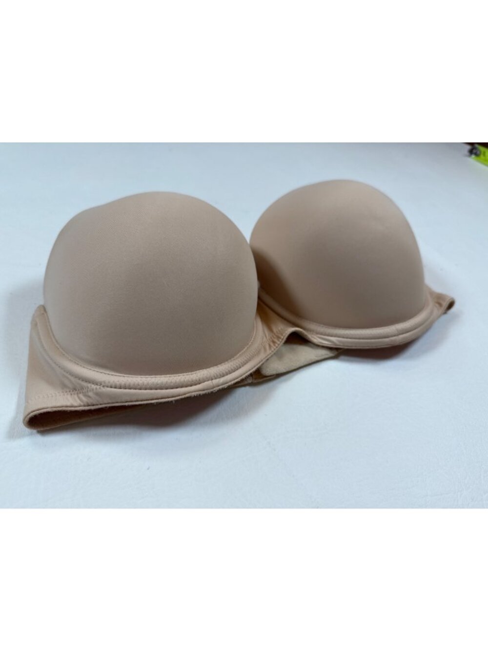 Victoria’s Secret Pink Multi-Way Push-Up Bra Beige 34D strapless (KK454) - Picture 2 of 5